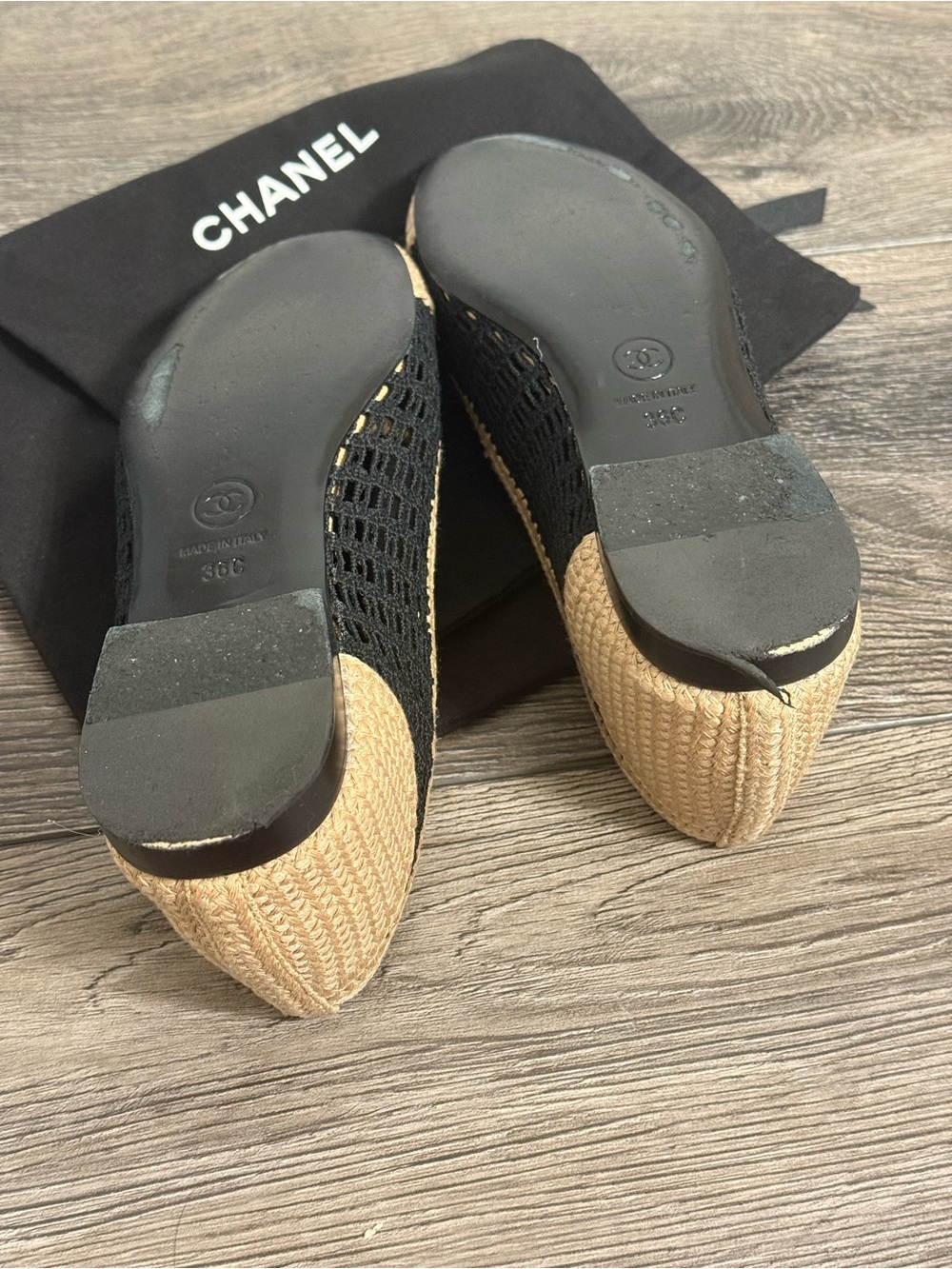 Chanel Beige and Black Raffia Cap Toe Ballet Flat - 36C - Picture 7 of 12